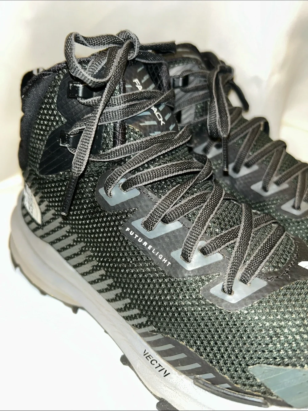 North Face Fastpack Futurelight Vective Men Black Trail Hiking Sneaker Boots 8.5